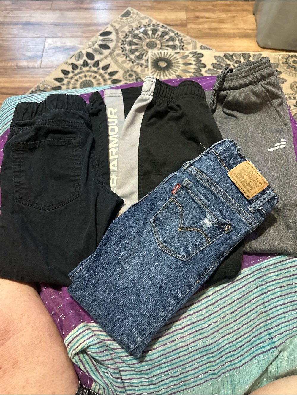 Little Boys Pants Lot 4 Pair Levi’s Under Armour BCG Cat & Jack 6/7